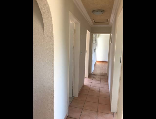 3 bed property to rent in BONAERO PARK